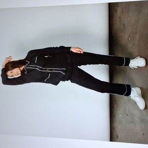 PATIINI Bamboo Rayon Long Sleeve Sleepwear Set. Black Large. New In Origin